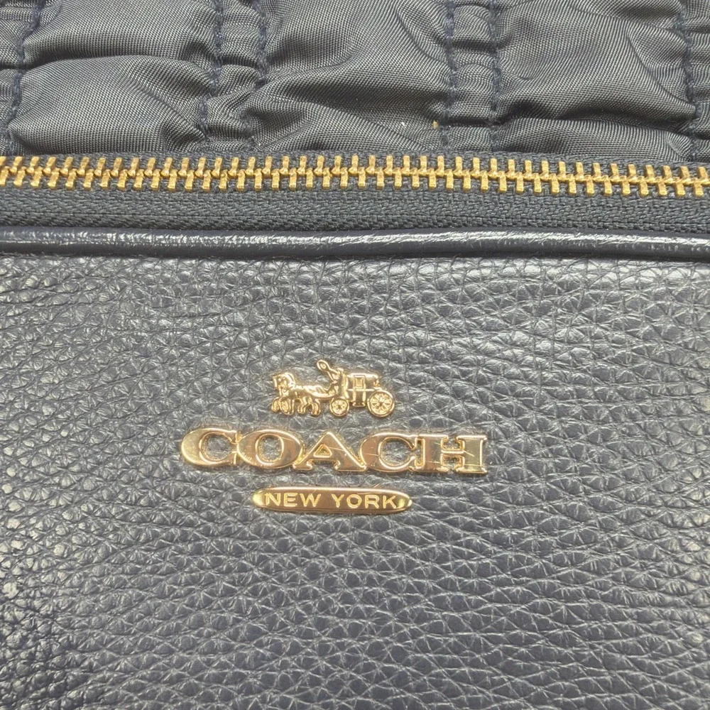 Coach‎ Tote Bag Women's Navy Nylon Leather Trim Shoulder Purse Zip Top